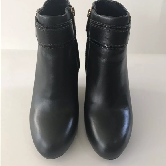 Tory Burch Shoes - Tory Burch Black Leather Wedge Ankle Boots